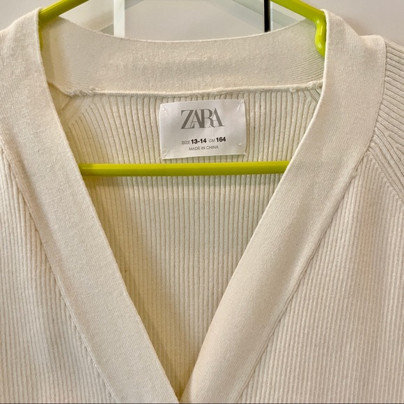 ✨NWOT✨ Zara Girls Ribbed Ivory Cropped Cardigan - Picture 2 of 4